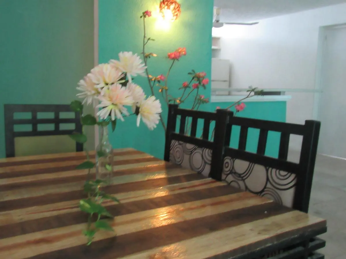 Casa Flores Cancun Hotel
